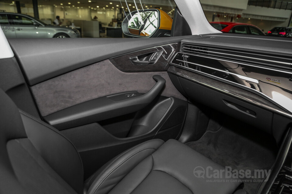 Audi Q8 Mk1 (2019) Interior