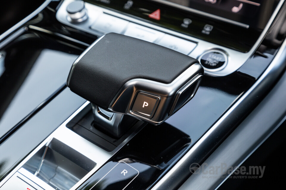 Audi Q8 Mk1 (2019) Interior