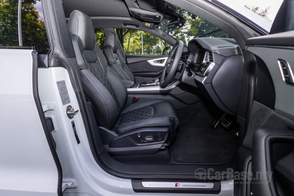 Audi Q8 Mk1 (2019) Interior