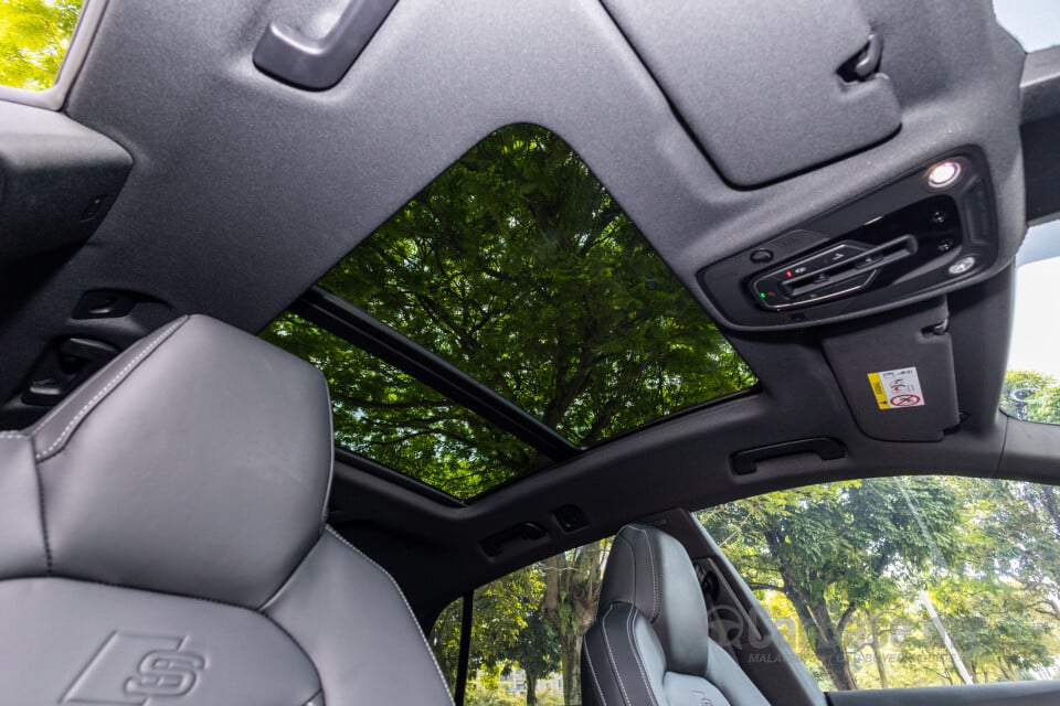 Audi Q8 Mk1 (2019) Interior