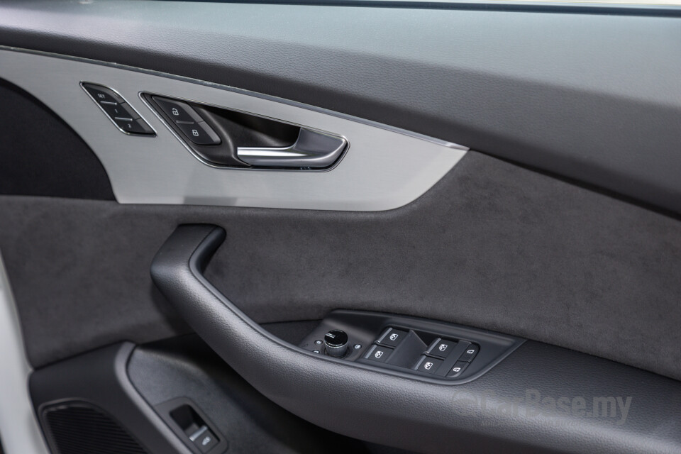 Audi Q8 Mk1 (2019) Interior