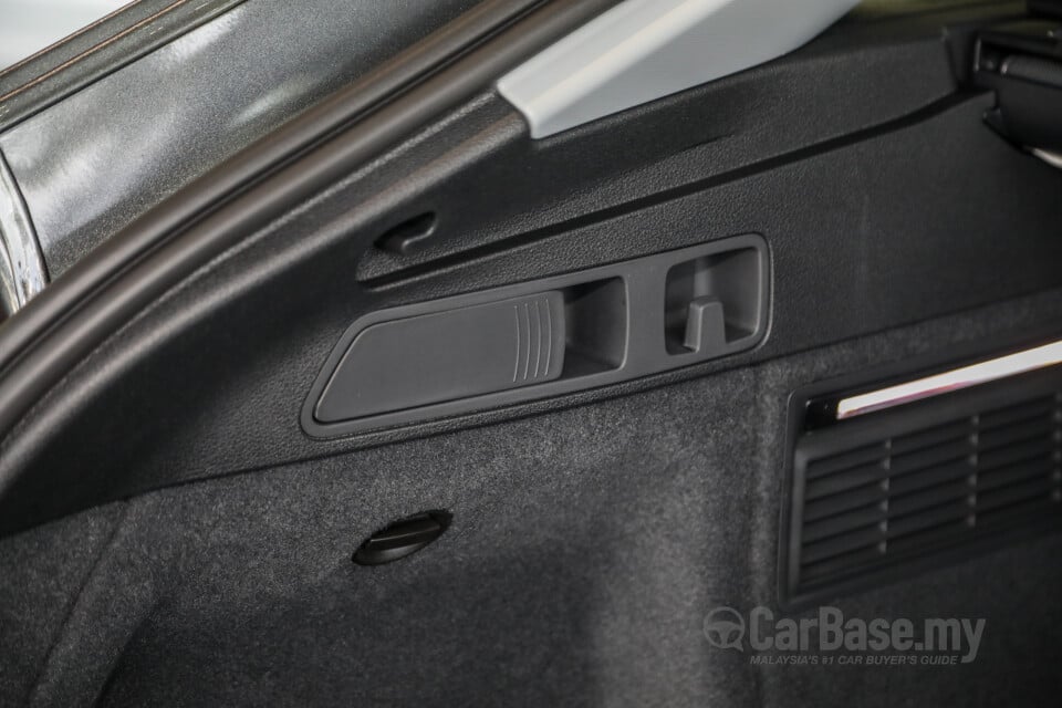 Audi Q5 Sportback FY (2021) Interior