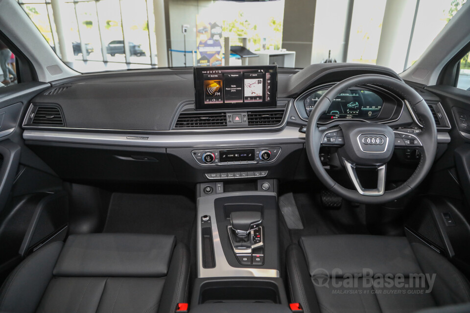 Audi Q5 Sportback FY (2021) Interior