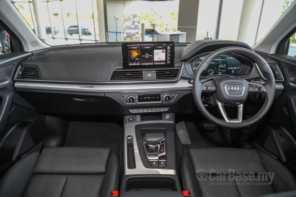 Audi Q5 Sportback FY (2021) Interior