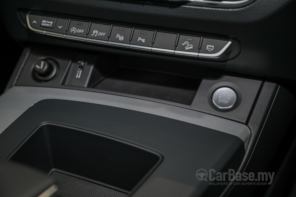 Audi Q5 Sportback FY (2021) Interior