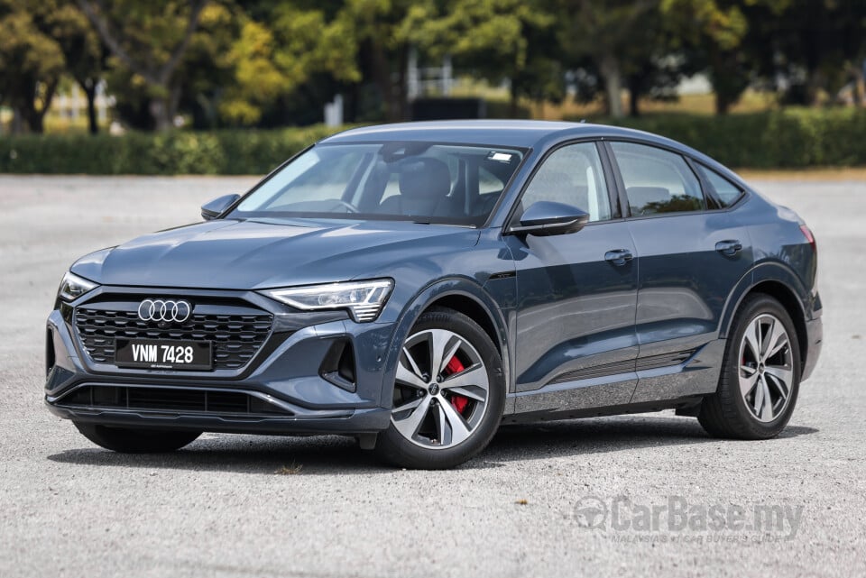 Audi Q8 e-tron Mk1 (2023) Exterior