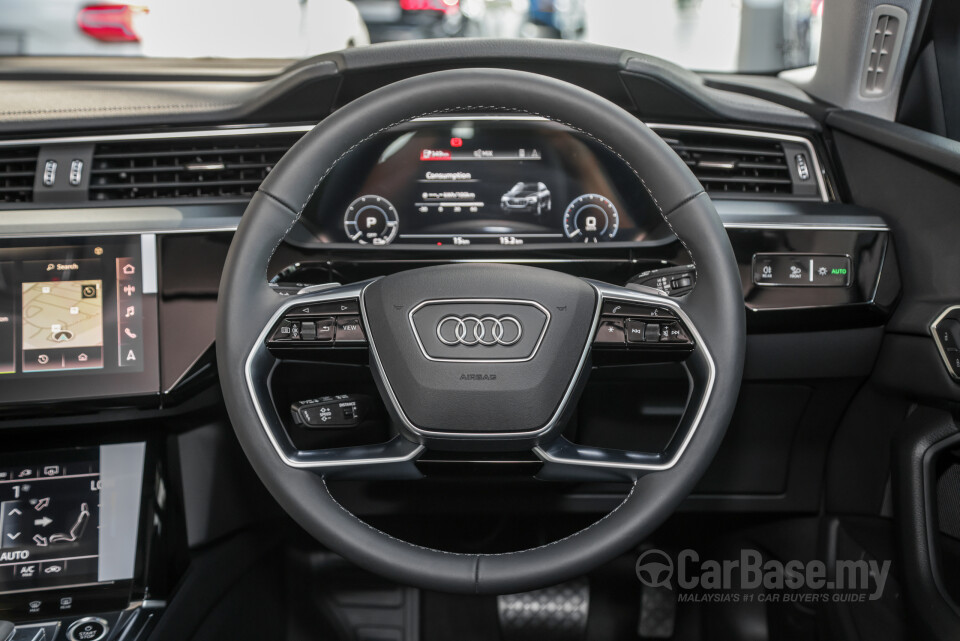 Audi Q8 e-tron Mk1 (2023) Interior
