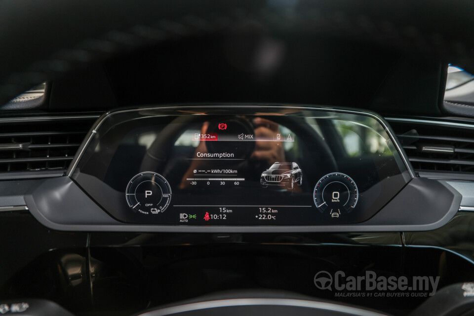 Audi Q8 e-tron Mk1 (2023) Interior