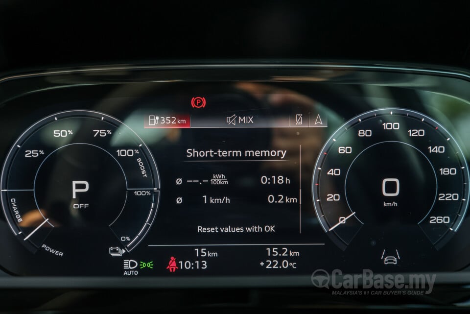 Audi Q8 e-tron Mk1 (2023) Interior