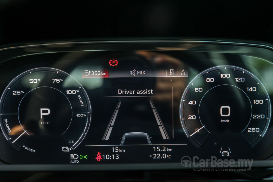 Audi Q8 e-tron Mk1 (2023) Interior