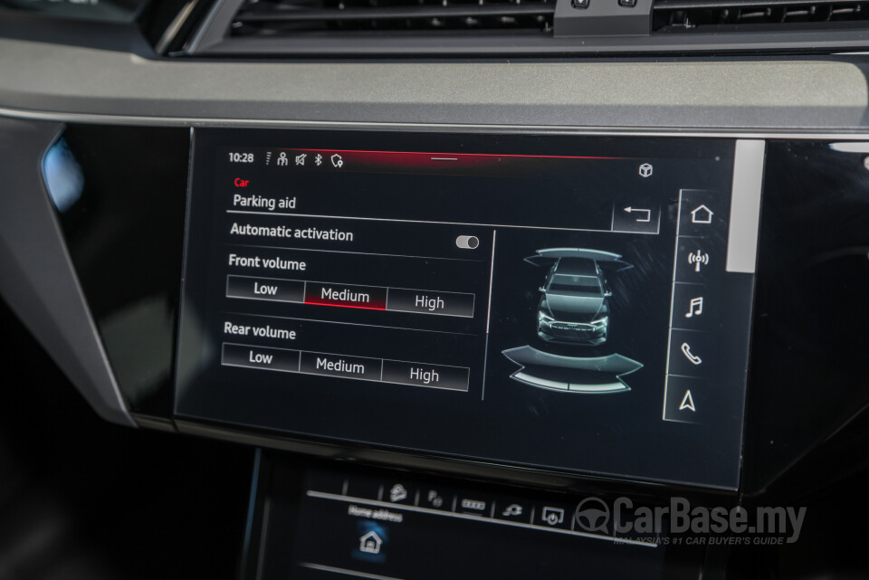 Audi Q8 e-tron Mk1 (2023) Interior
