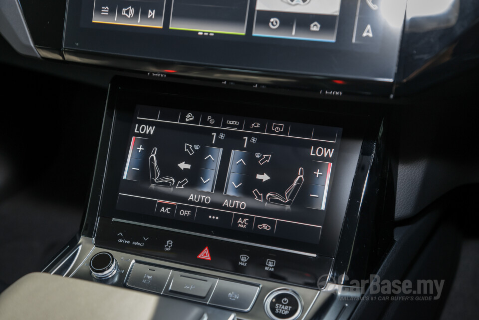 Audi Q8 e-tron Mk1 (2023) Interior