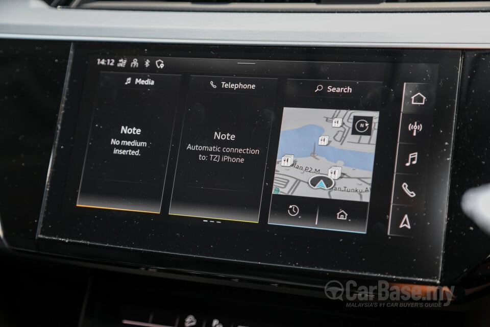 Audi Q8 e-tron Mk1 (2023) Interior