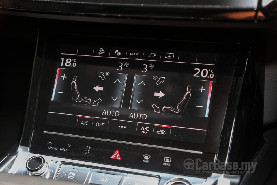 Audi Q8 e-tron Mk1 (2023) Interior