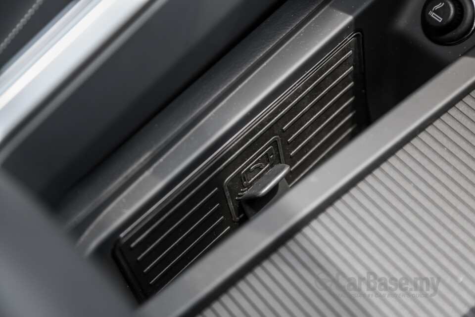 Audi Q8 e-tron Mk1 (2023) Interior