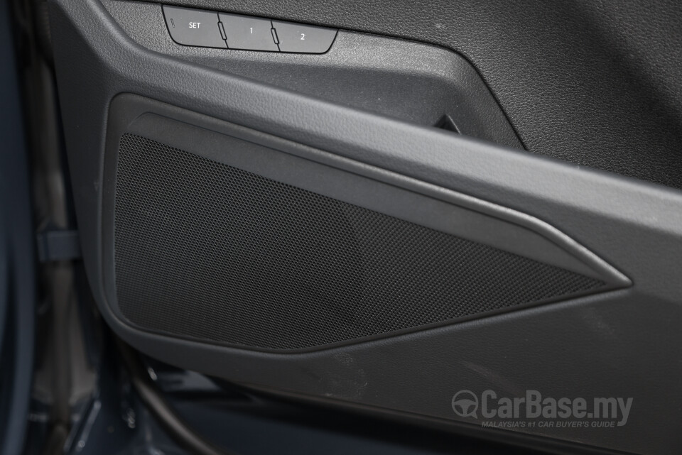 Audi Q8 e-tron Mk1 (2023) Interior