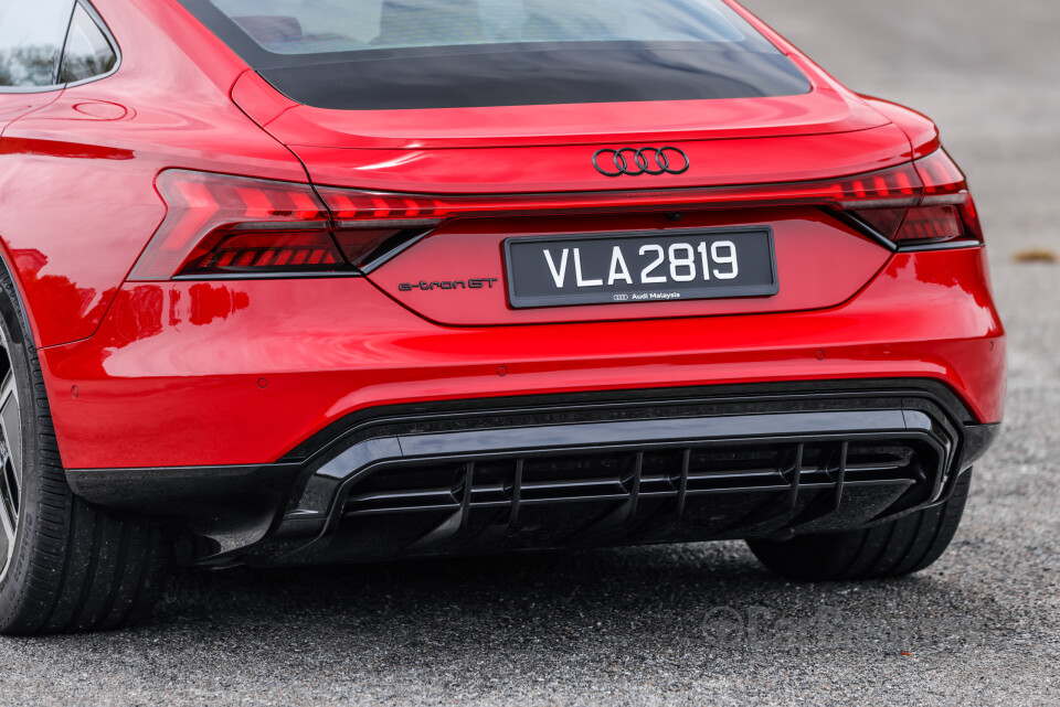 Audi e-tron GT Mk1 (2023) Exterior
