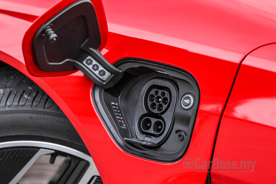 Audi e-tron GT Mk1 (2023) Exterior
