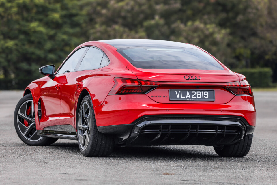 Audi e-tron GT Mk1 (2023) Exterior