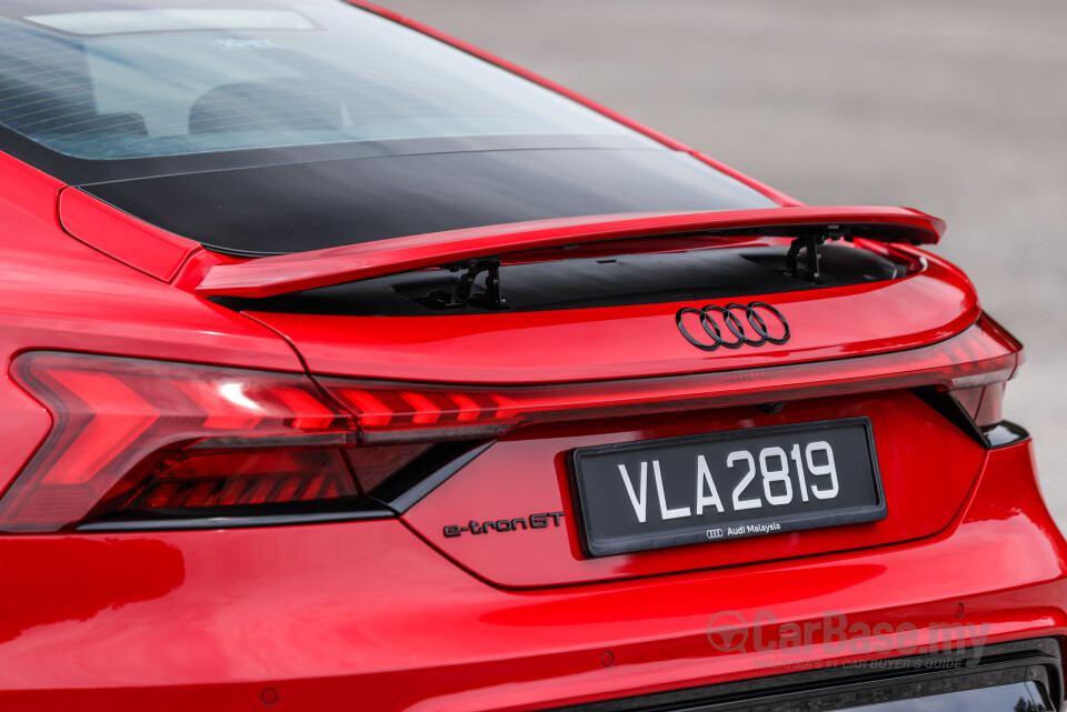 Audi e-tron GT Mk1 (2023) Exterior