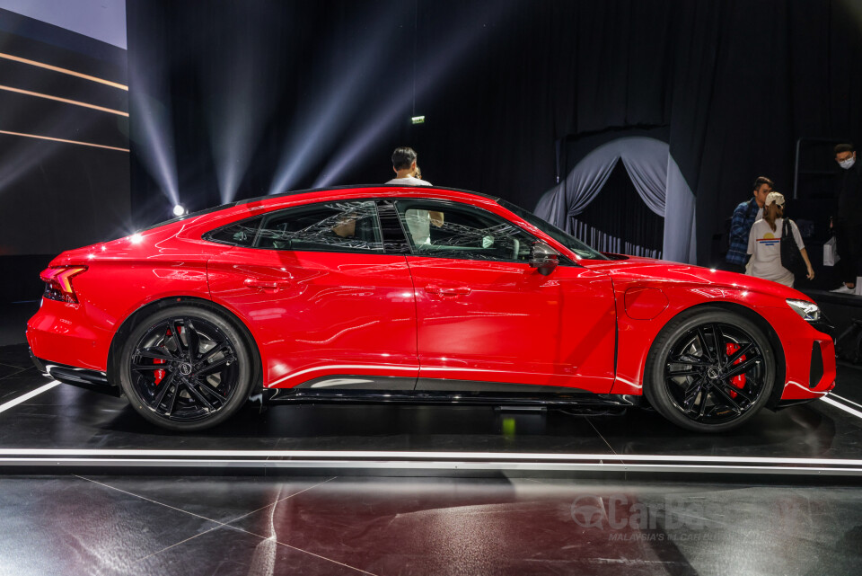 Audi e-tron GT Mk1 (2023) Exterior