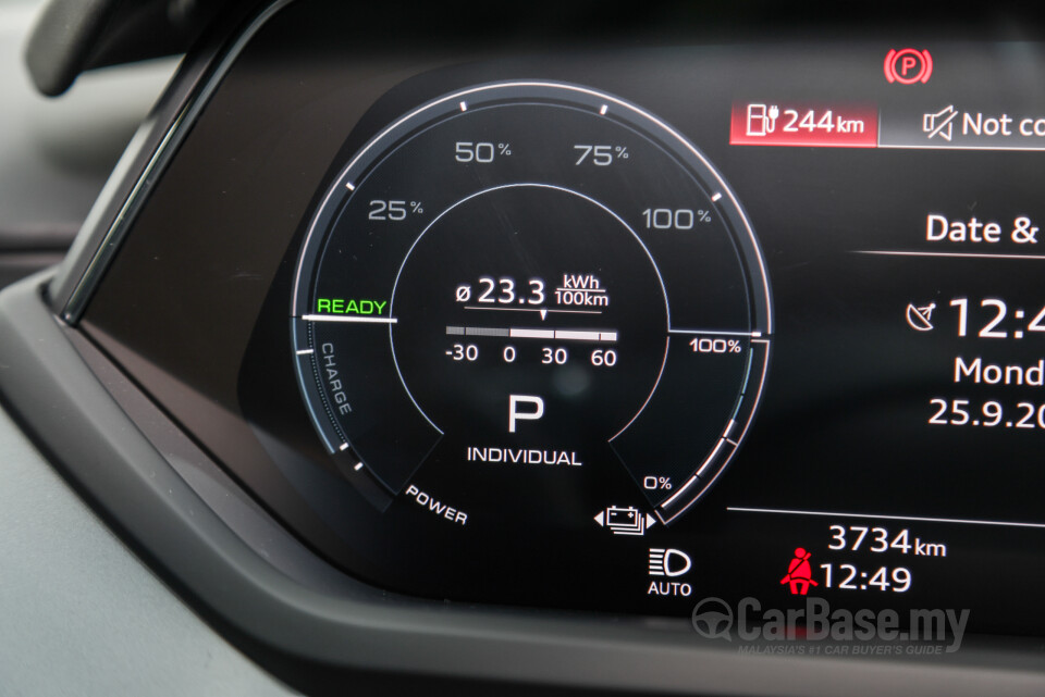 Audi e-tron GT Mk1 (2023) Interior