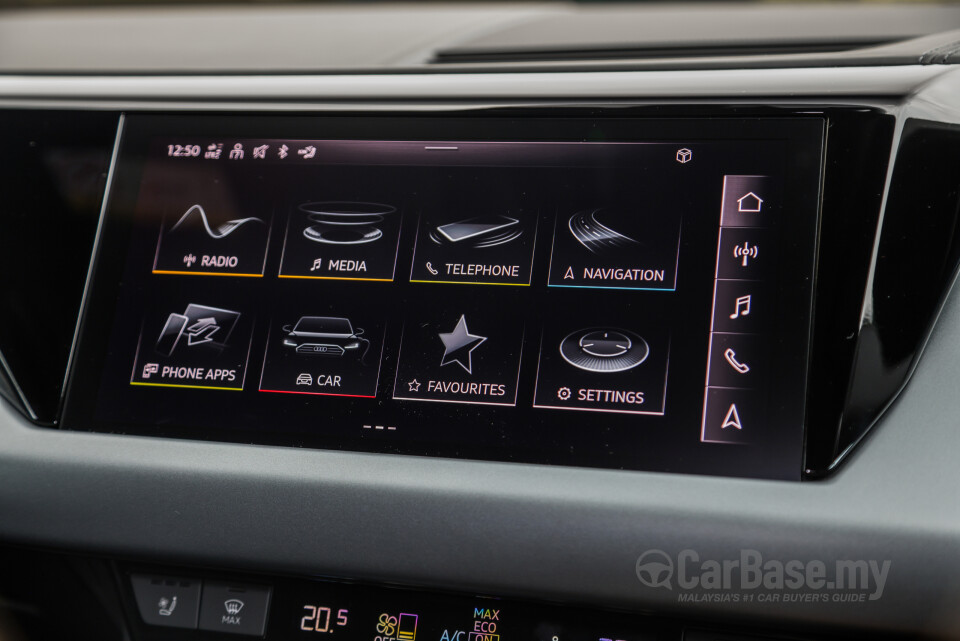 Audi e-tron GT Mk1 (2023) Interior