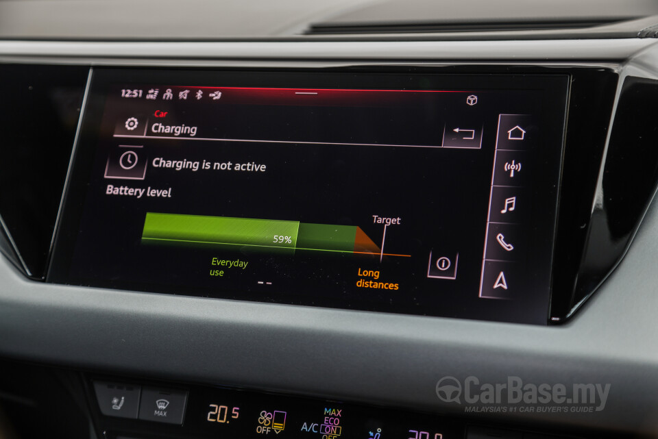 Audi e-tron GT Mk1 (2023) Interior