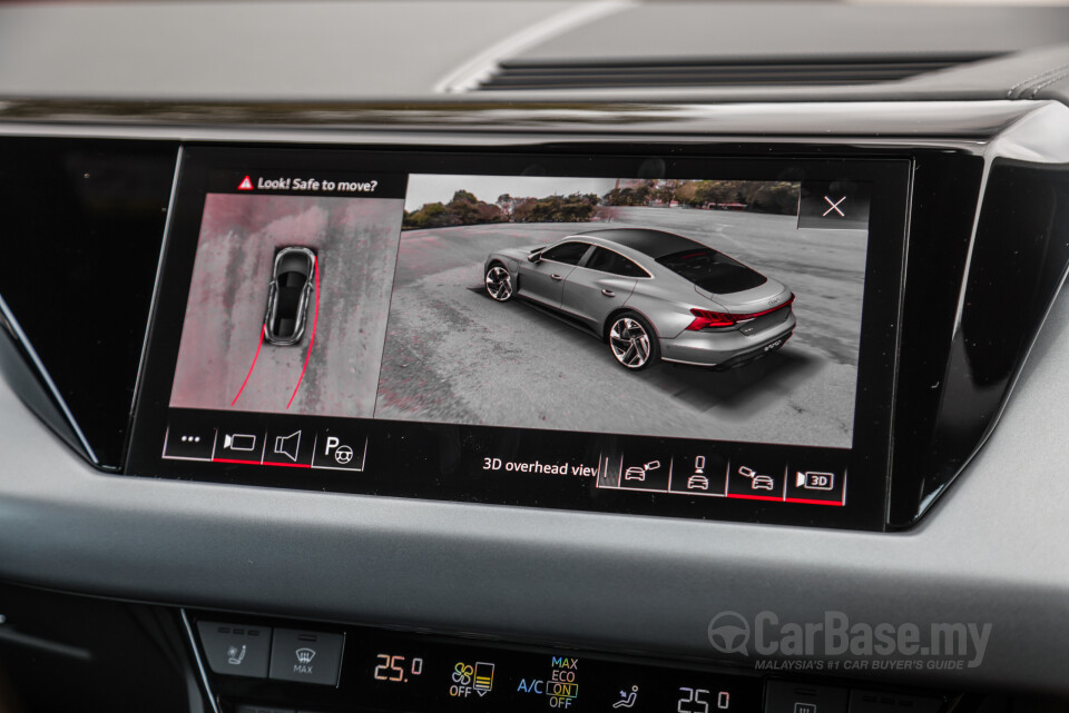 Audi e-tron GT Mk1 (2023) Interior