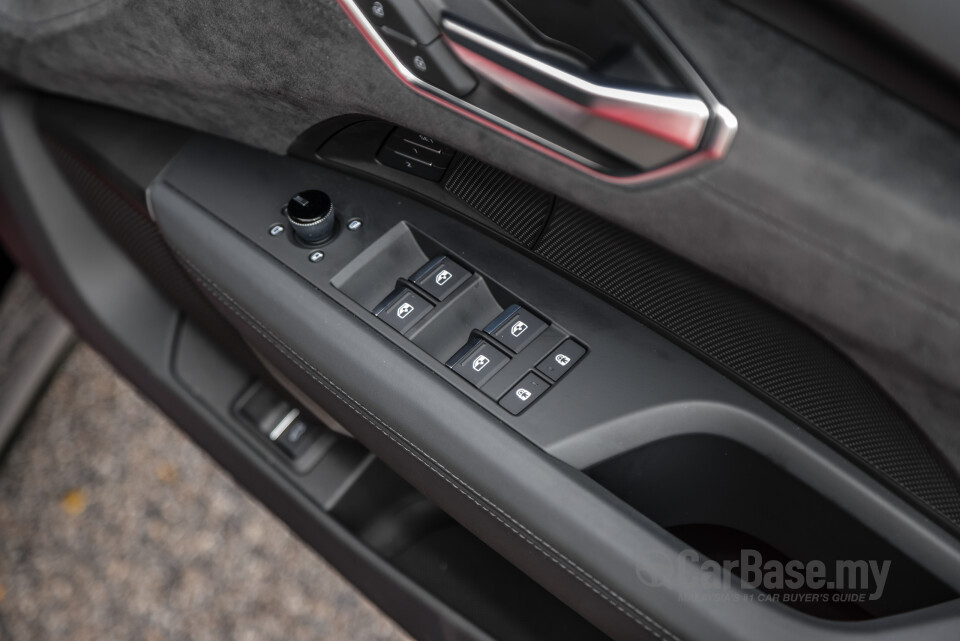 Audi e-tron GT Mk1 (2023) Interior