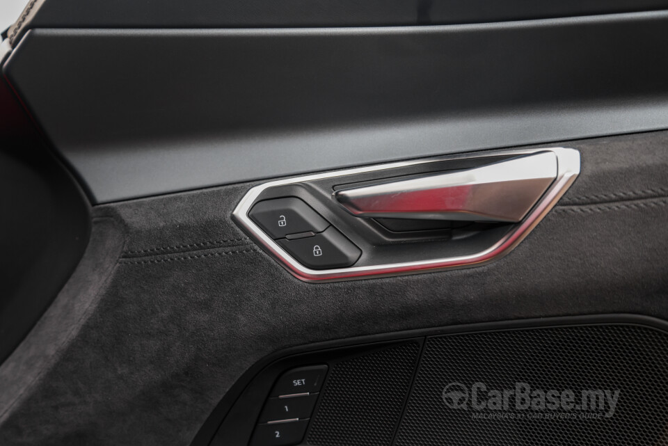 Audi e-tron GT Mk1 (2023) Interior