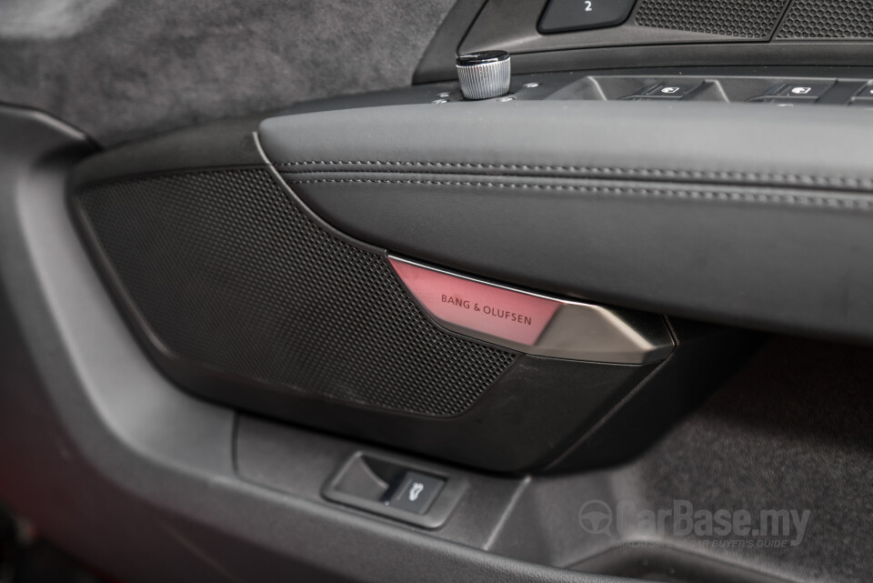 Audi e-tron GT Mk1 (2023) Interior