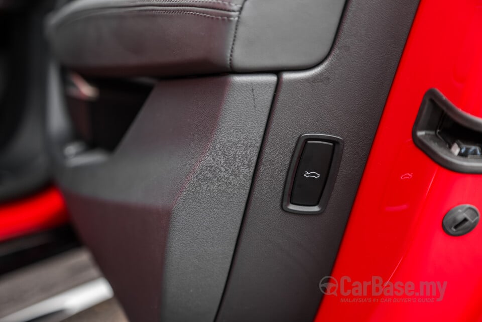Audi e-tron GT Mk1 (2023) Interior