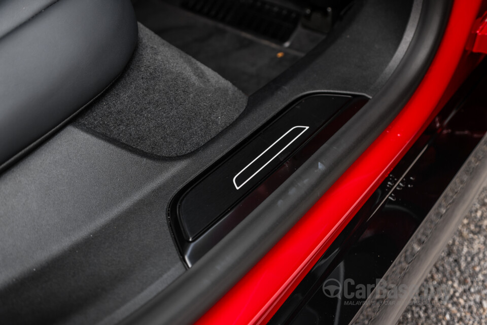 Audi e-tron GT Mk1 (2023) Interior