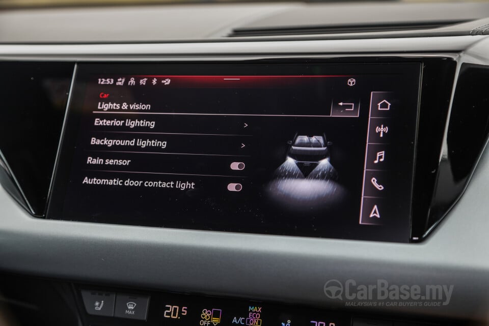 Audi e-tron GT Mk1 (2023) Interior