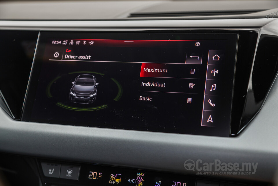 Audi e-tron GT Mk1 (2023) Interior