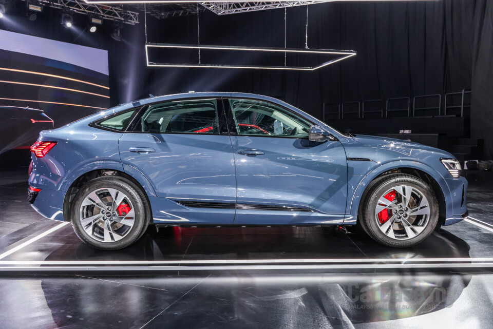 Audi Q8 e-tron Sportback Mk1 (2023) Exterior