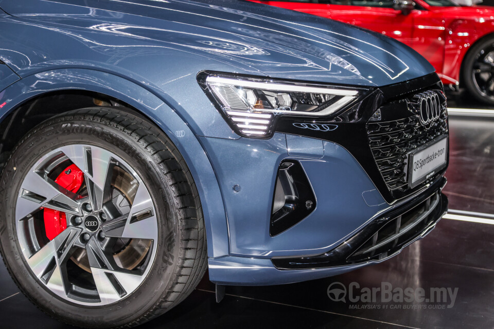 Audi Q8 e-tron Sportback Mk1 (2023) Exterior