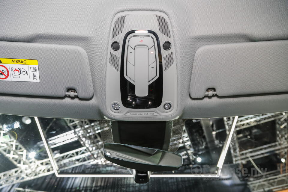 Audi Q8 e-tron Sportback Mk1 (2023) Interior