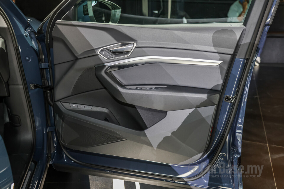 Audi Q8 e-tron Sportback Mk1 (2023) Interior