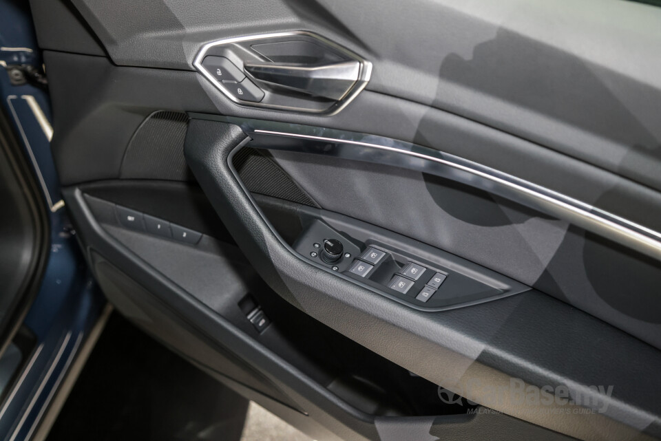 Audi Q8 e-tron Sportback Mk1 (2023) Interior