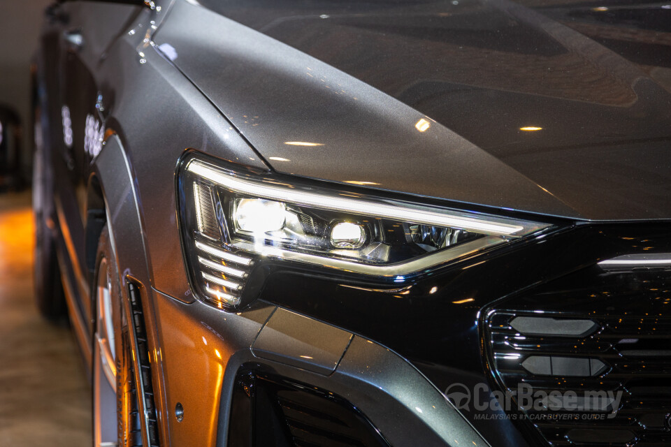 Audi SQ8 e-tron Mk1 (2024) Exterior