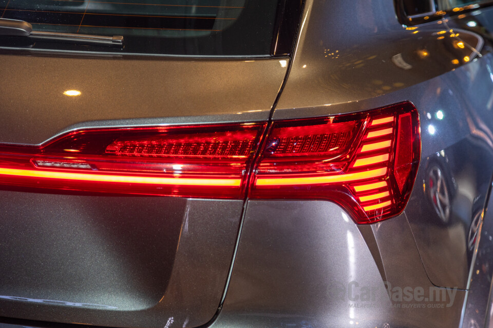 Audi SQ8 e-tron Mk1 (2024) Exterior