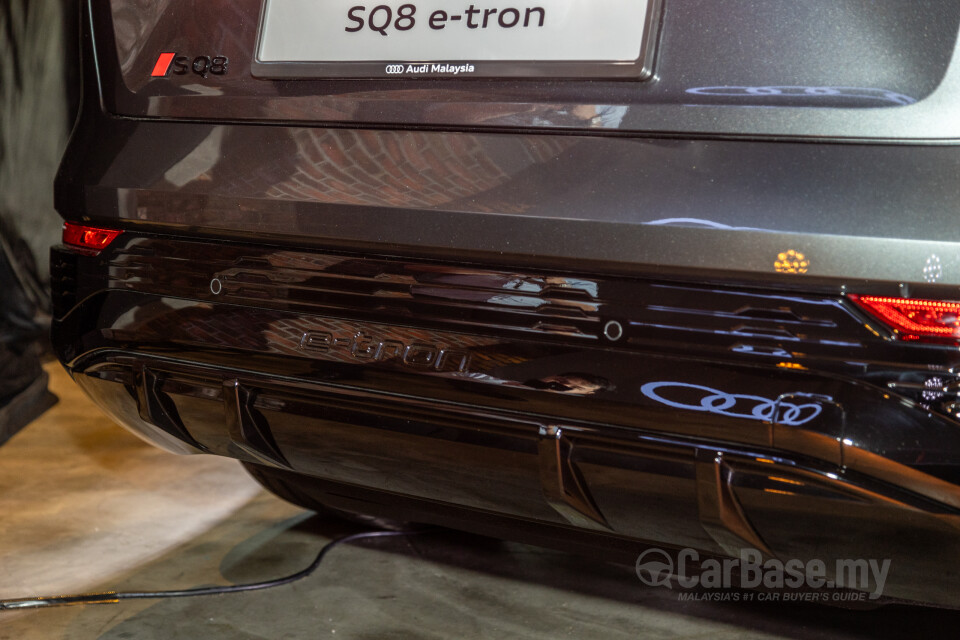 Audi SQ8 e-tron Mk1 (2024) Exterior