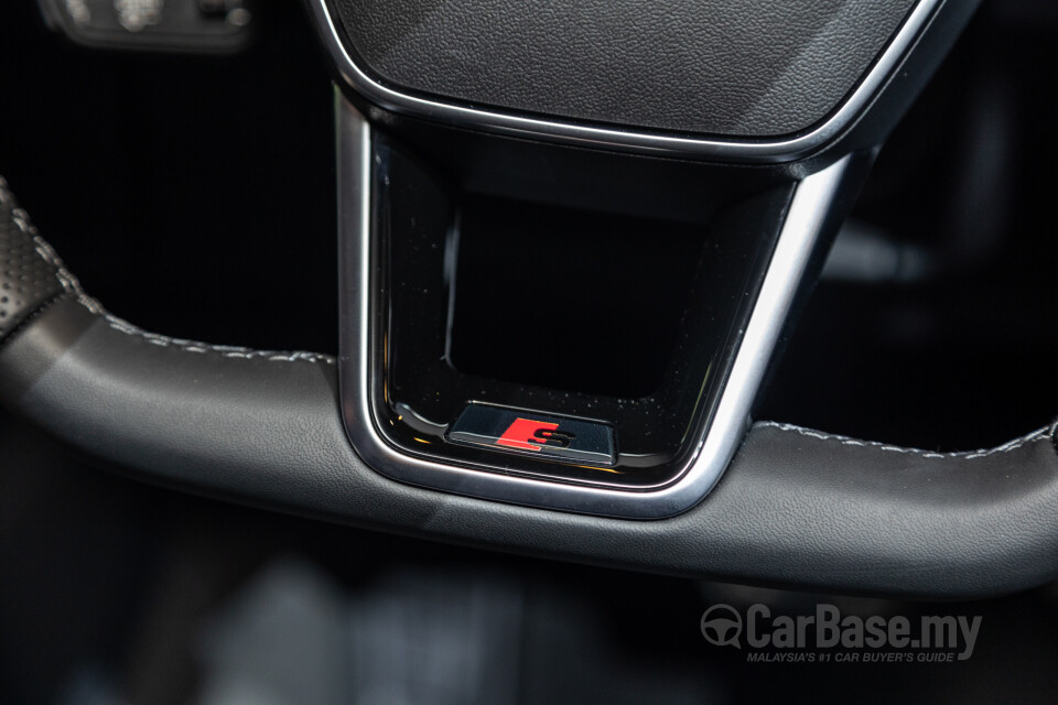 Audi SQ8 e-tron Mk1 (2024) Interior