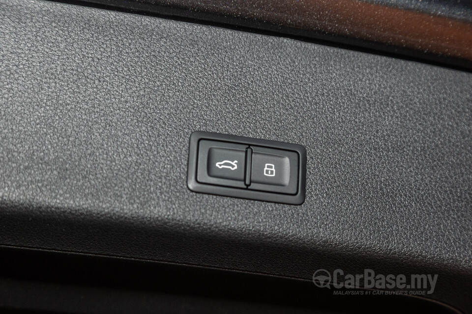 Audi SQ8 e-tron Mk1 (2024) Interior