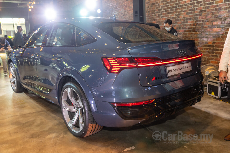 Audi SQ8 Sportback e-tron Mk1 (2024) Exterior