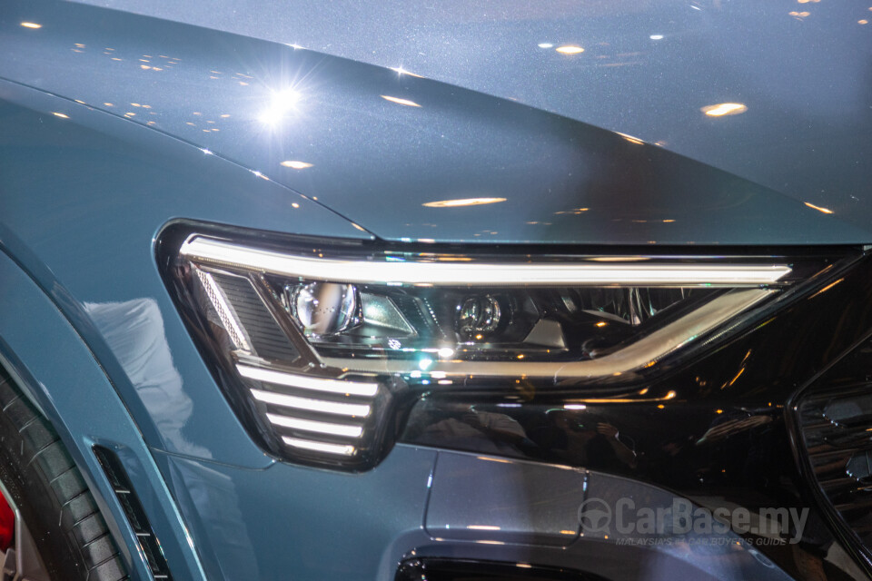 Audi SQ8 Sportback e-tron Mk1 (2024) Exterior