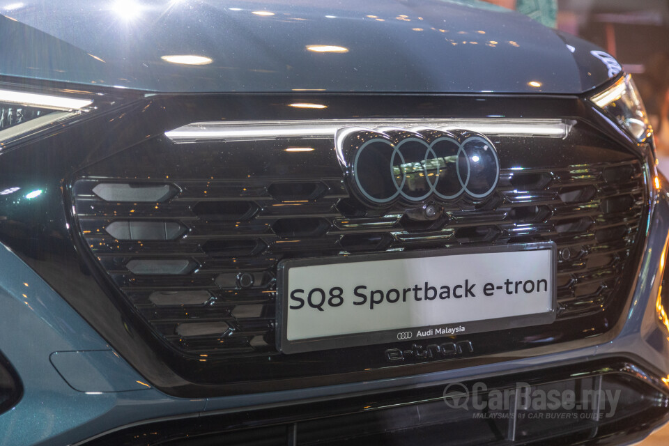 Audi SQ8 Sportback e-tron Mk1 (2024) Exterior
