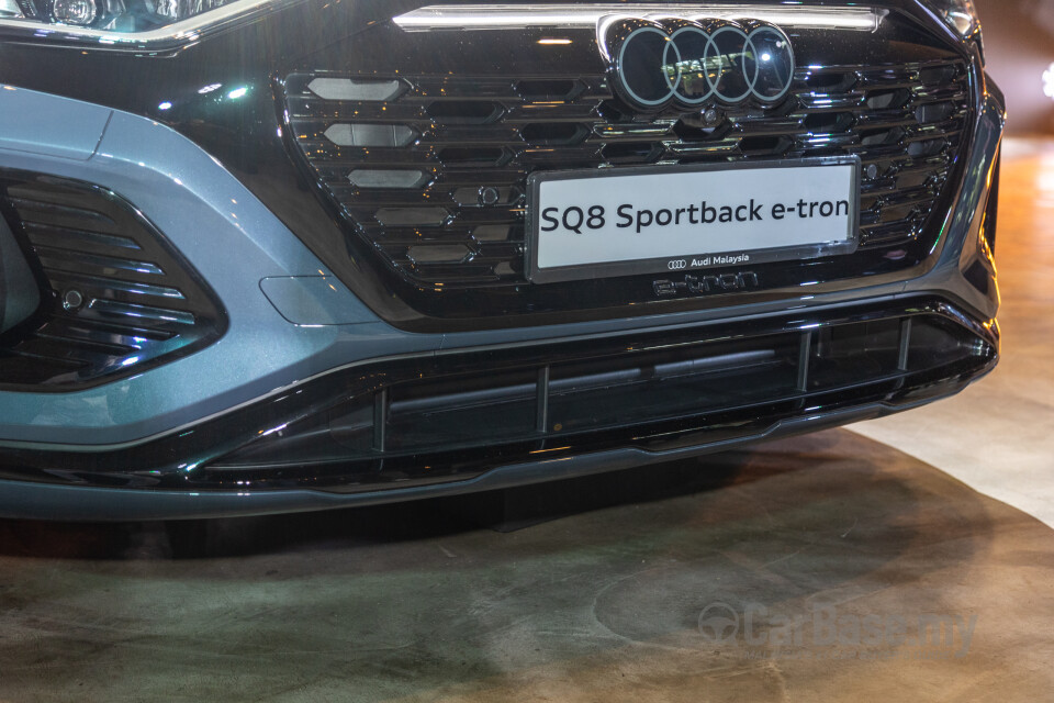 Audi SQ8 Sportback e-tron Mk1 (2024) Exterior